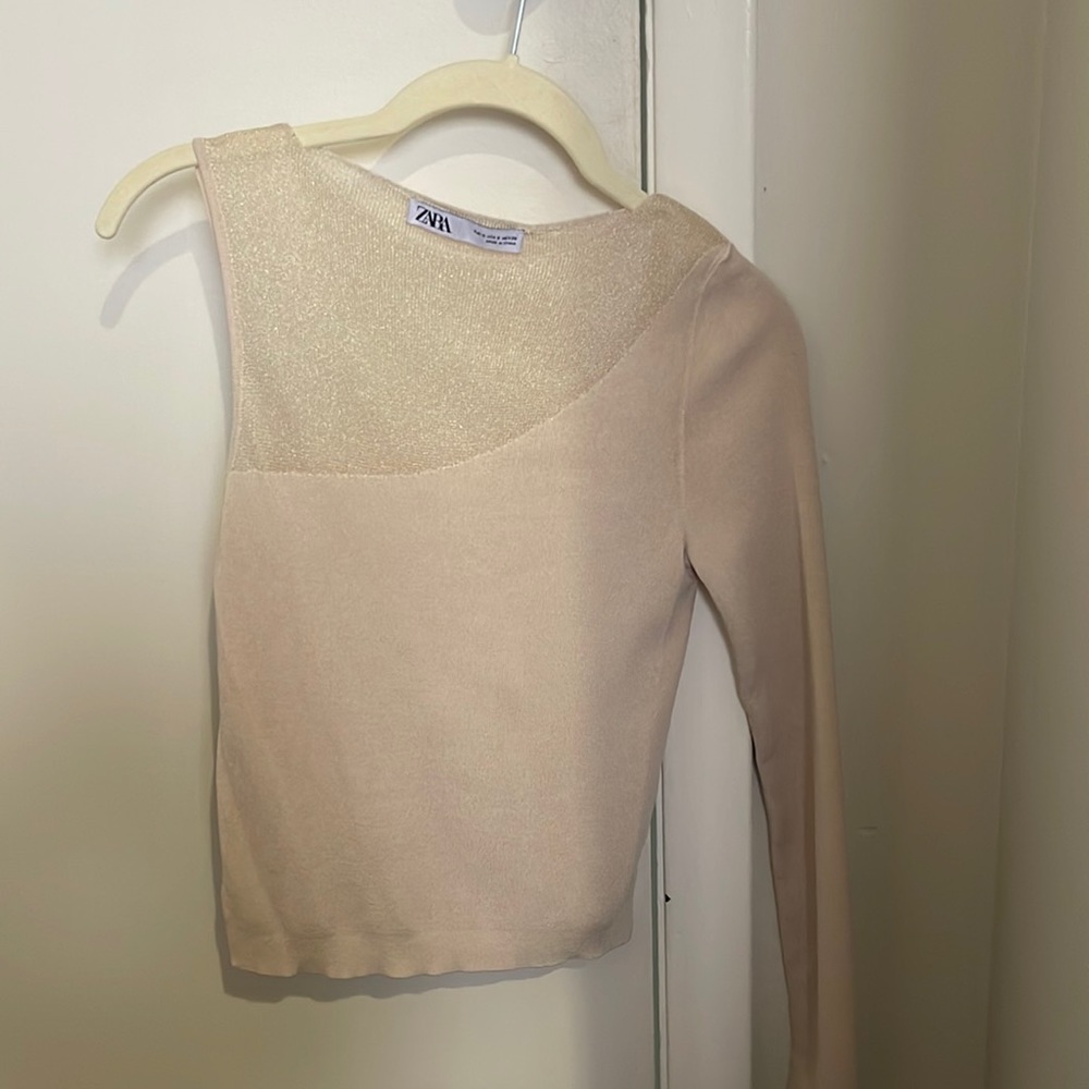 Zara one shoulder knit top